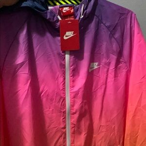 Nike windbreaker jacket